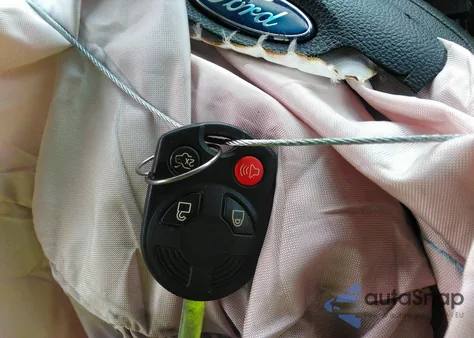 2016 Ford Focus Se z USA, uszkodzony, nr VIN 1FADP3F21GL298368